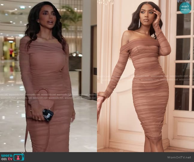 Sara’s pink beige off-shoulder ruched dress on The Real Housewives of Dubai