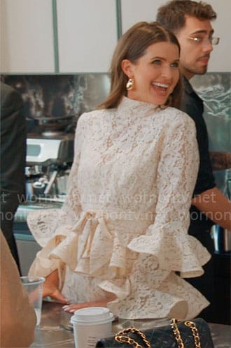 Jess's cream lace dress with ruffles on Owning Manhattan