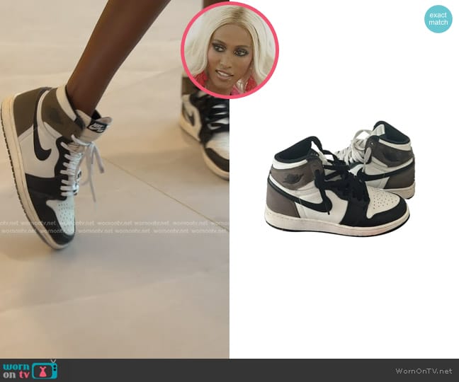 Nike Air Jordan 1 in Dark Mocha worn by Chanel Ayan (Chanel Ayan) on The Real Housewives of Dubai