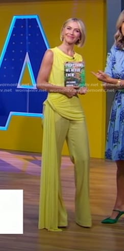 Julianne Hough's yellow draped asymmetric top and pants on Good Morning America