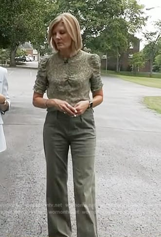 Kate’s green floral print top and pants on Today