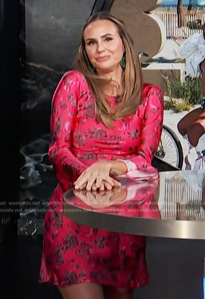 Keltie’s pink floral print mini dress on E! News