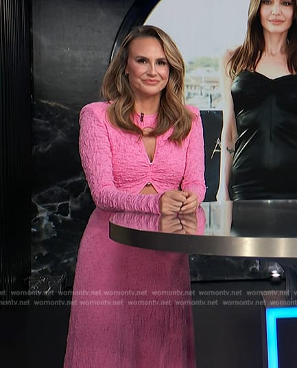 Keltie's pink textured cutout dress on E! News