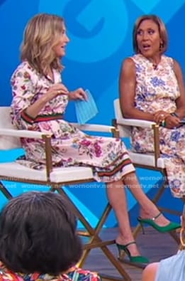 Lara’s green satin mules on Good Morning America