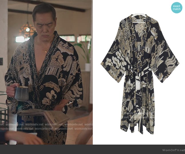 One Hundres Stars Giant Willow Long Kimono worn by Chozen Toguchi (Yuji Don Okumoto) on Cobra Kai