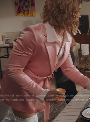 Nathaniel's pink satin belted blazer on All American Homecoming