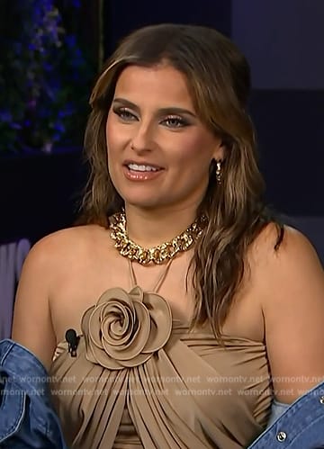 Nelly Furtado's rose applique halter top on E! News