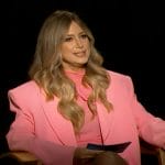 Nikki Novak’s pink floral ruched dress and blazer on E! News