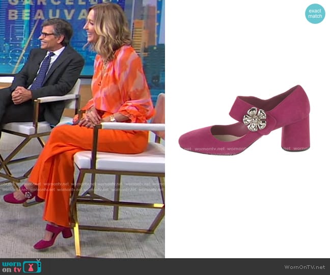 Prada Suede Pumps worn by Lara Spencer on Good Morning America