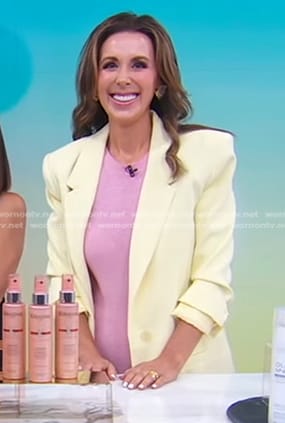 Sarah Eggenberger’s yellow ruched sleve blazer on Good Morning America