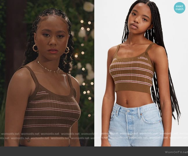 Levis 1/2 Sweater Cropped Top worn by Keisha (Netta Walker) on All American Homecoming