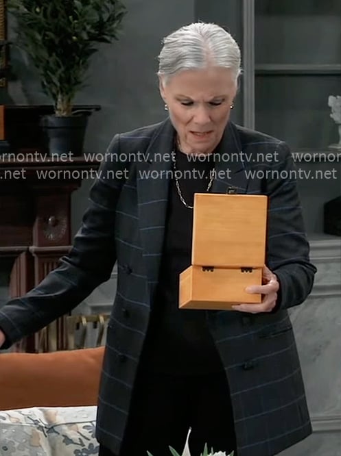 Tracy's grey checked blazer on General Hospital