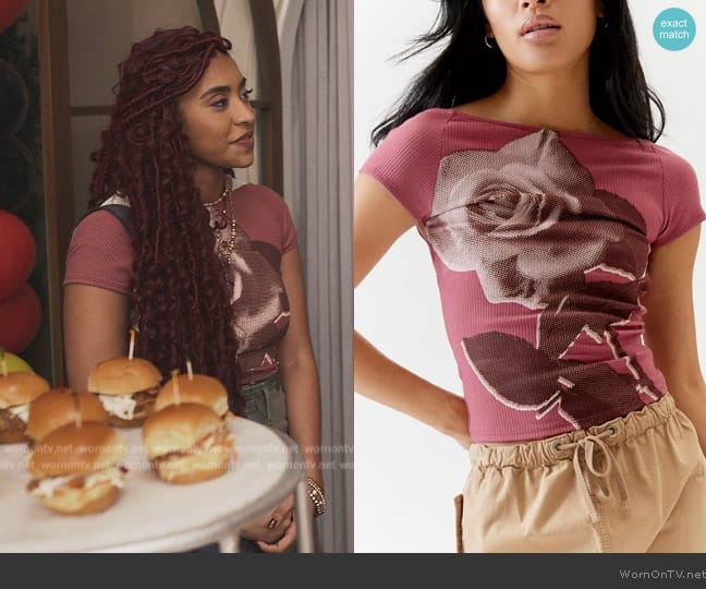 Urban Outfitters Rose Nadia Rose Low Back Top worn by Pascual-Peña (Pascual-Peña) on Bel-Air