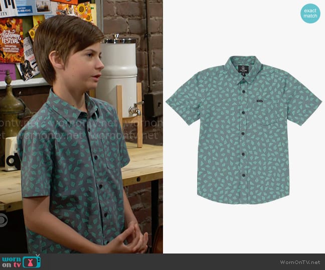 Volcom Interstone Short Sleeve Button-Up Shirt worn by Connor Newman (Judah Mackey) on The Young and the Restless