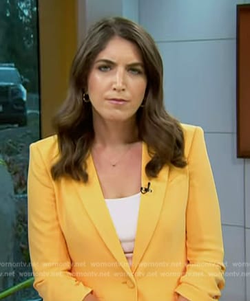 Liz Kreutz's orange ruched sleeve blazer on Today