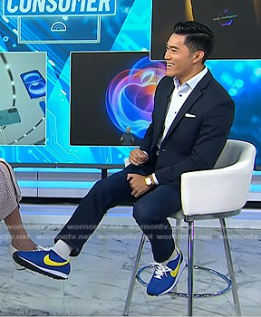 Brian Cheung's blue Nike sneakers on Today