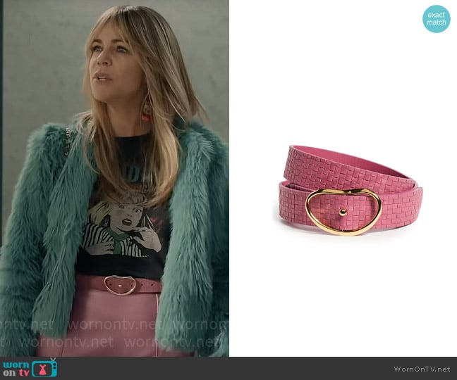 Lizzie Fortunato Wide Georgia Belt In Flamingo Weave worn by Morgan Gillory (Kaitlin Olson) on High Potential