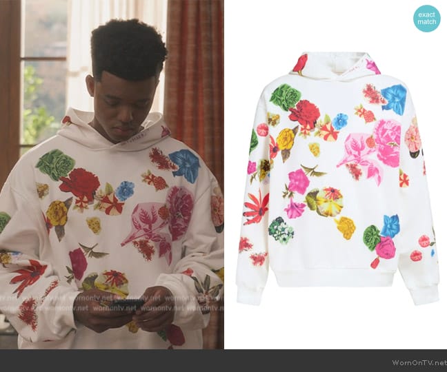 Marni White cotton hoodie with flower prints worn by Will Smith (Jabari Banks) on Bel-Air