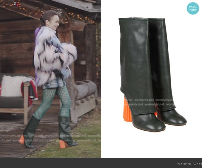 AGL Dorica boot in green leather worn by Emily Cooper (Lily Collins) on Emily in Paris