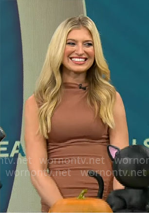 Ashley Bellman's brown ruched midi dress on CBS Mornings