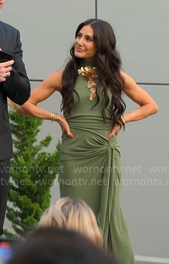 Chloe's green knotted dress on Owning Manhattan