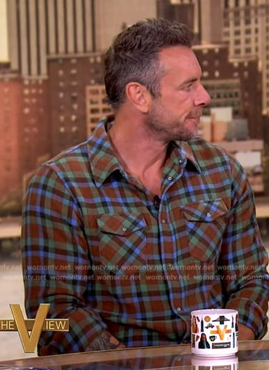 Dax Shepard's plaid button down shirt on The View