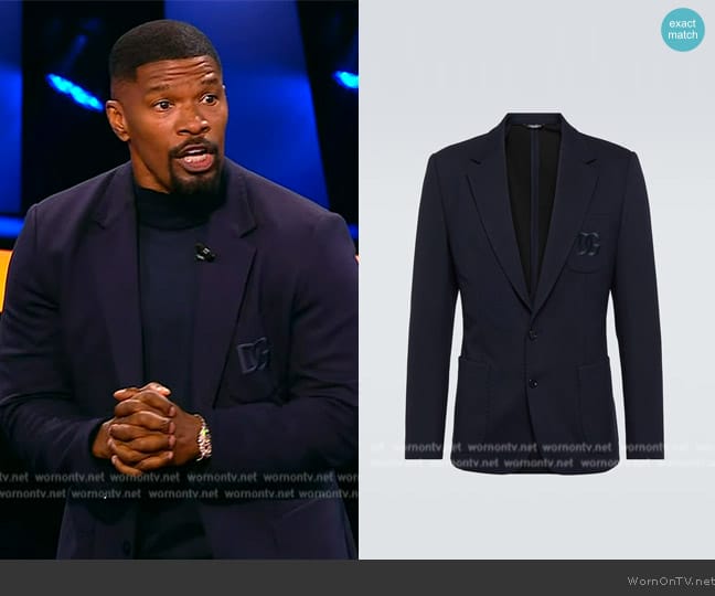 Jamie Foxx’s navy embroidered blazer on Beat Shazam