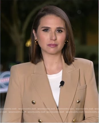 Elizabeth's beige double breasted blazer on Good Morning America