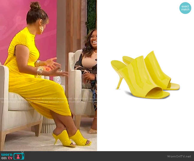 Ferragamo 85mm Open-toe Slide Mules in Yellow worn by Nelly Furtado on Sherri