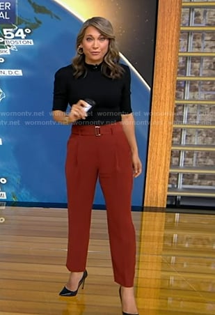Ginger's twisted top and red belted patns on Good Morning America