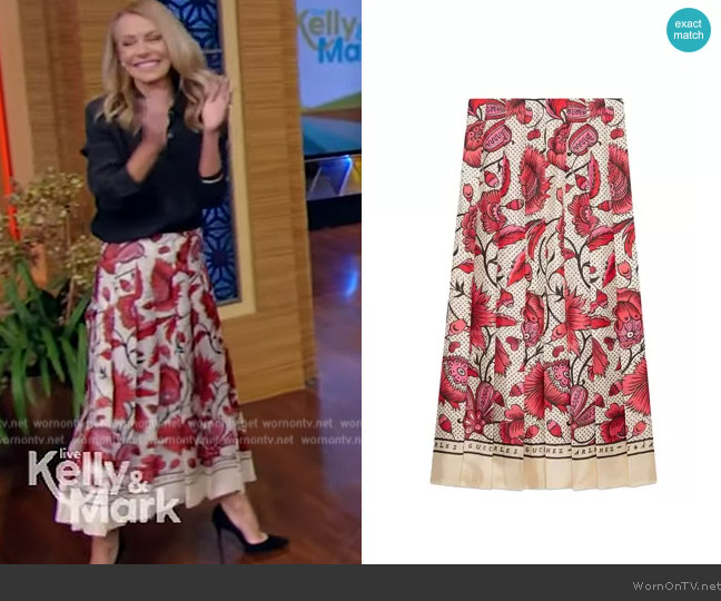 Gucci Silk Skirt with Watercolor Flower Print worn by Kelly Ripa on Live with Kelly and Mark