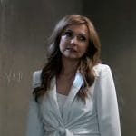 Holly’s white tie front blazer on General Hospital