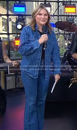 Jenna's blue printed denim shirt and flare jeans on Today