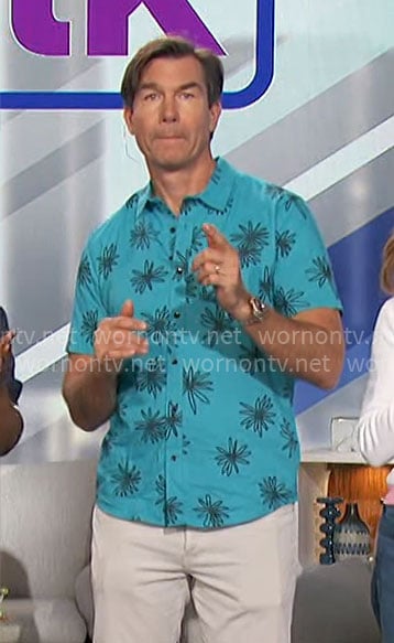 Jerry's teal flower print shirt on The Talk