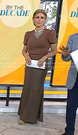 Jill's brown puff sleeve top on Today