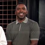 Justin’s contrast gray polo on E! News