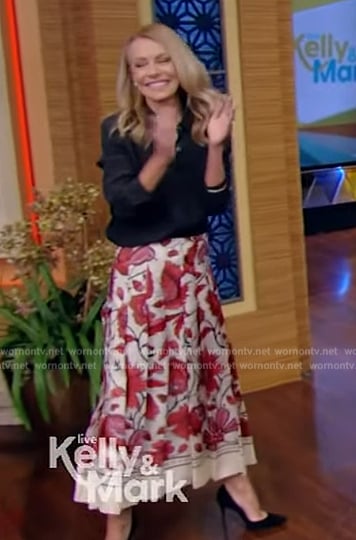 Kelly's floral print skirt on Live with Kelly and Mark