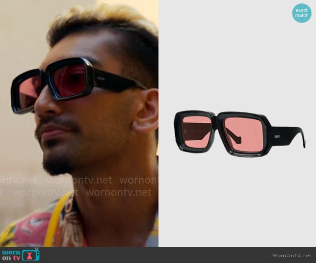 Dionysus’s sunglasses on Kaos