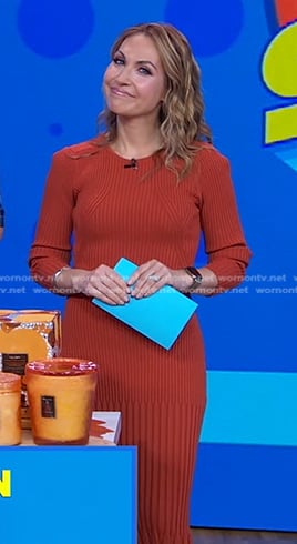 Lori's brown ribbed dress on Good Morning America