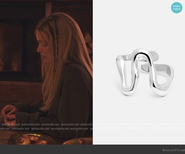 Mara Paris New Wave Ring worn by Camille (Camille Razat) on Emily in Paris