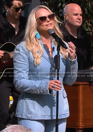 Miranda Lambert's denim blazer on The Kelly Clarkson Show