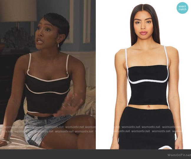 Ivy’s black contrast trim top on Bel-Air