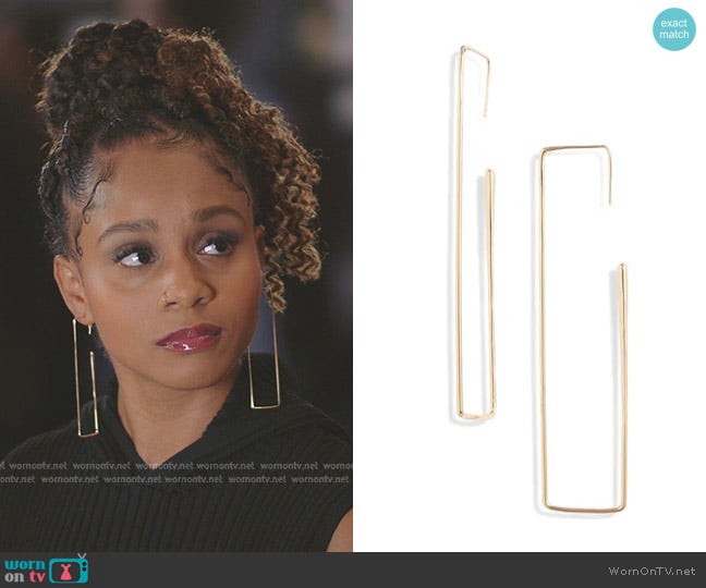 Open Edit Rectangular Hoop Earrings in Gold worn by Simone (Geffri Hightower) on All American Homecoming