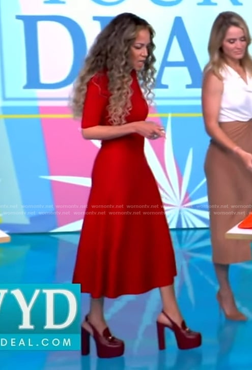 Sunny’s red short sleeve midi dress on The View