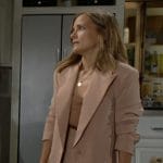 Taylor’s beige blazer and shorts set on The Bold and the Beautiful