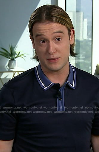 Tyler Henry's navy contrast collar polo on E! News