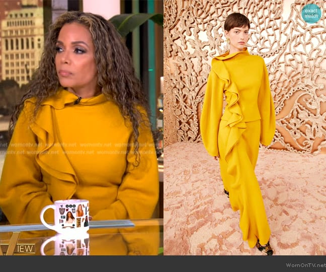 Ulla Johnson Corinna sweater worn by Sunny Hostin on The View