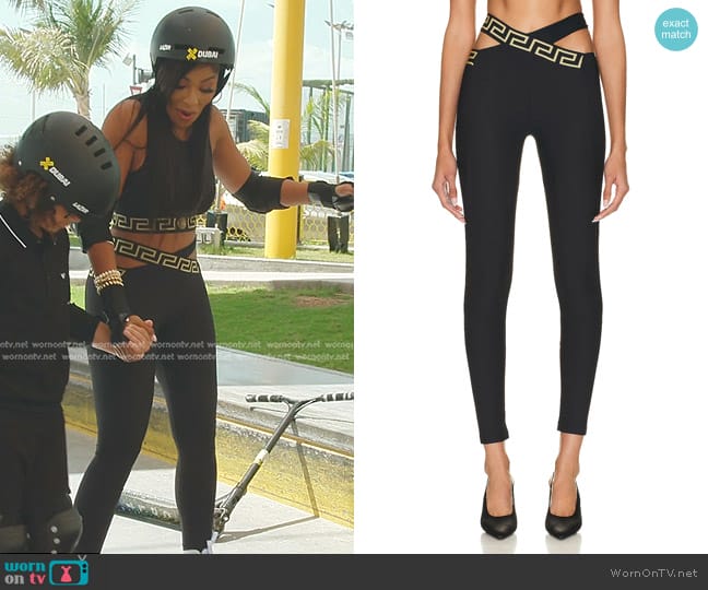 Caroline’s black leggings on The Real Housewives of Dubai