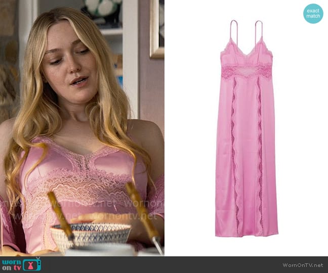 Victorias Secret Lace Inset Long Slip Dress worn by Abby Winbury (Dakota Fanning) on The Perfect Couple