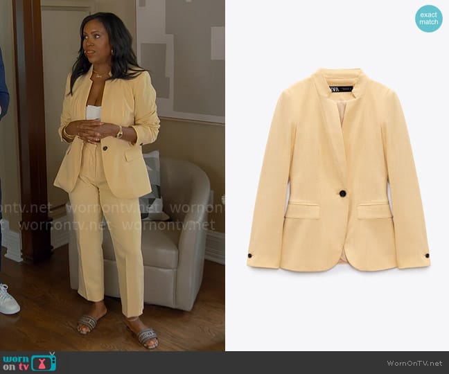 Zara Basic Inverted Lapel Blazer worn by Tricia Lee Riley on Owning Manhattan